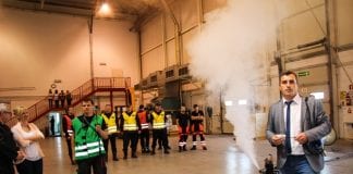Manewry strażackie w magazynie firmy Bayer
