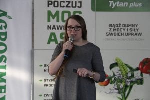 Karolina Felczak-Konarka zwróciła uwagę na problemy z identyfikacją patogenów roślin oraz zaprezentowała ofertę nowego laboratorium w Grójcu.