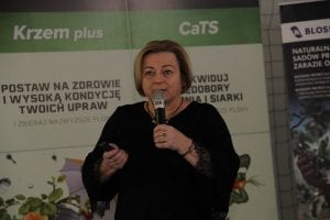 Barbara Sałata z Centrum Doradztwa Rolniczego w Radomiu omówiła warunki przetwarzania płodów rolnych i możliwości ich sprzedaży 