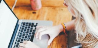 Komputery dla dzieci – prawie 39 tysięcy złożonych wniosków