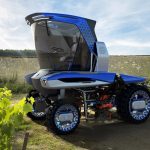 Marka New Holland prezentuje na targach SITEVI 2021 unikalny Straddle Tractor Concept do wąskich winnic